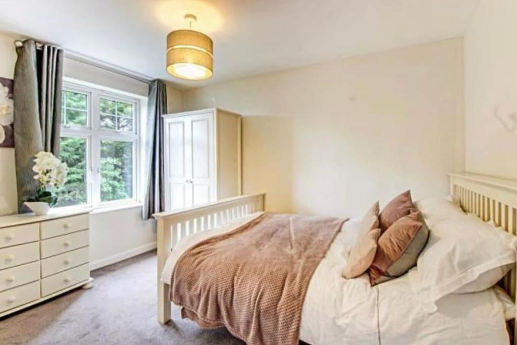 The Wickets - 2 Bedroom Apartment Overlooking Cricket Club Marton-in-Cleveland Exterior foto